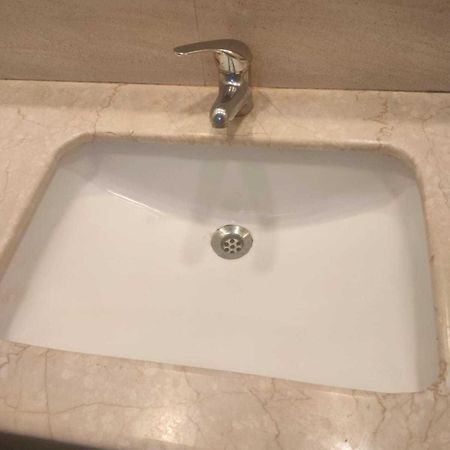 Spot On Sri Krish Hotel Vellore Kültér fotó